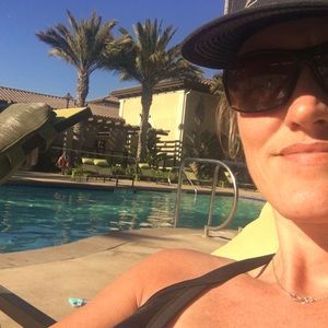 Meet your Posher, Jill